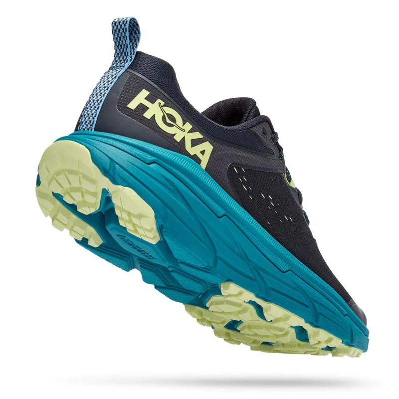 SEPATU TRAIL HOKA ONE ONE Challenger ATR 6