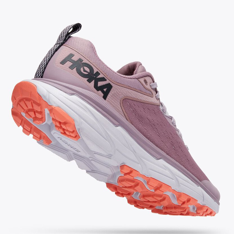 SEPATU TRAIL HOKA ONE ONE Wmns Challenger ATR 6