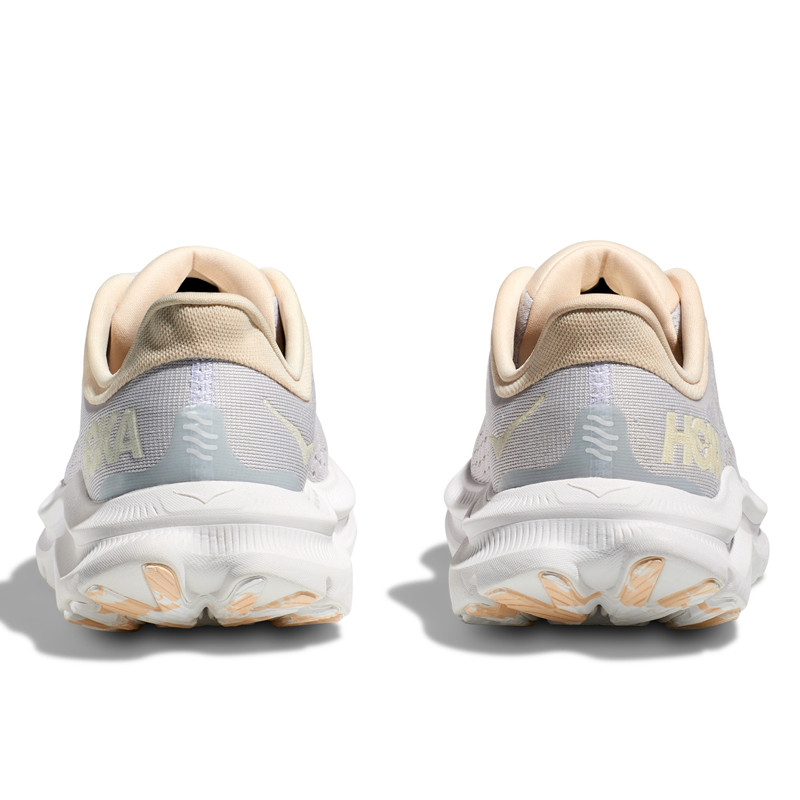 SEPATU LARI HOKA ONE ONE Wmns Kawana