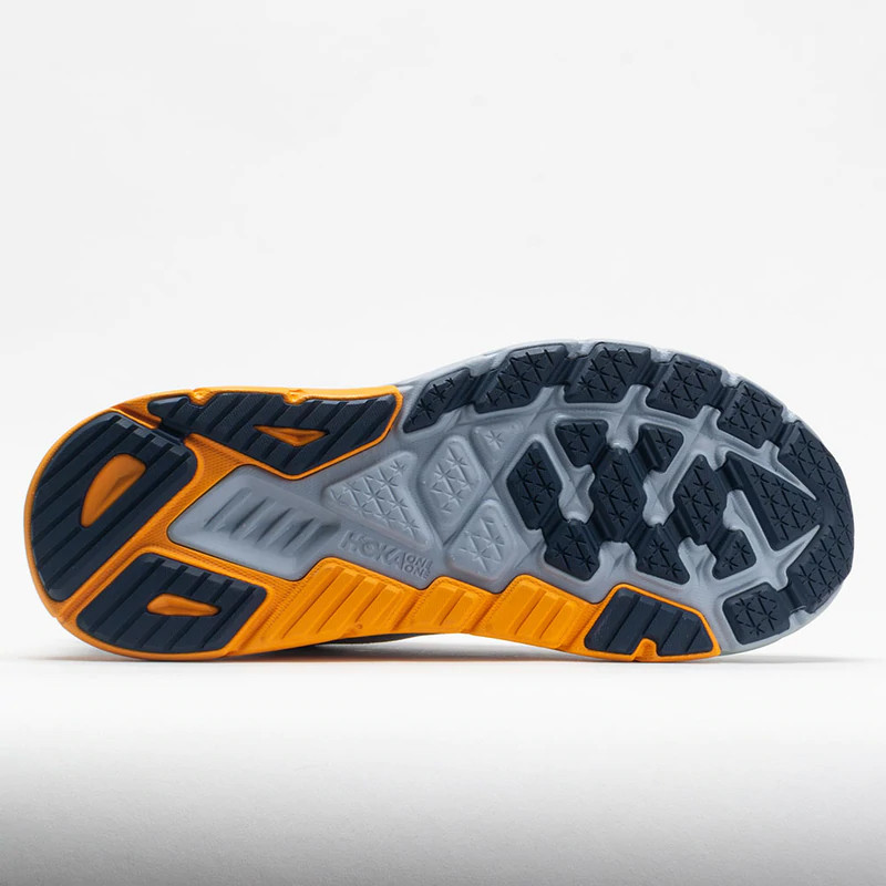 SEPATU LARI HOKA ONE ONE ARAHI 6