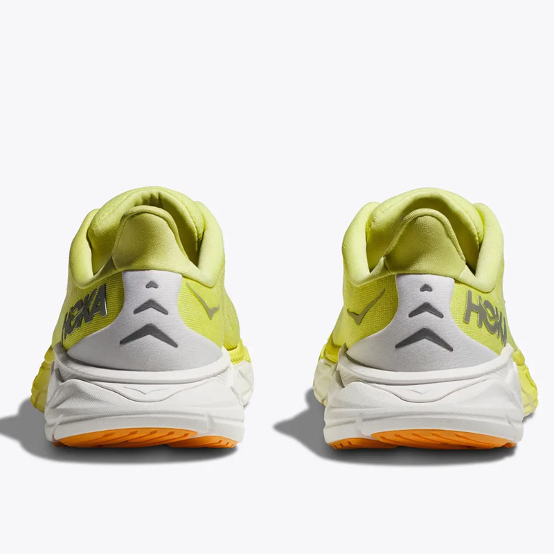 SEPATU LARI HOKA ONE ONE Wmns Arahi 6