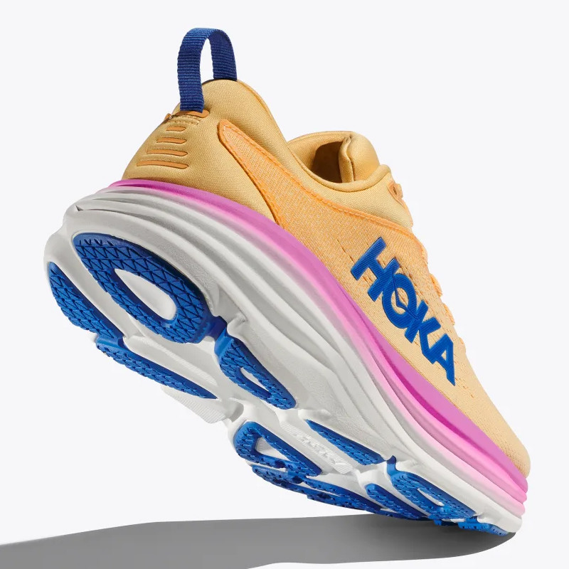 SEPATU LARI HOKA ONE ONE Wmns Bondi 8