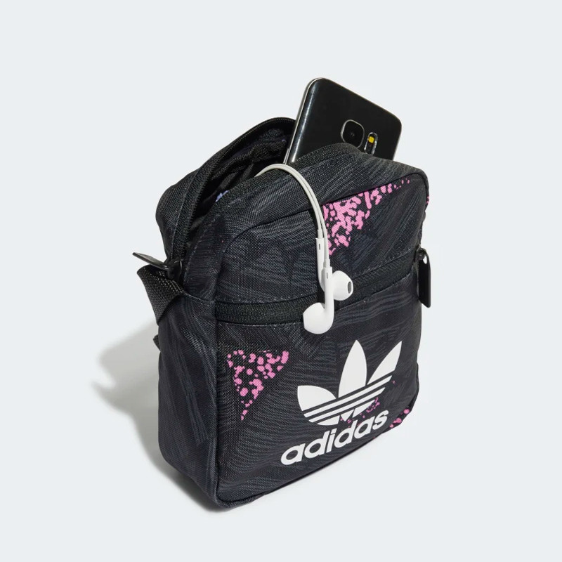 TAS SNEAKERS ADIDAS Rekive Festival Bag