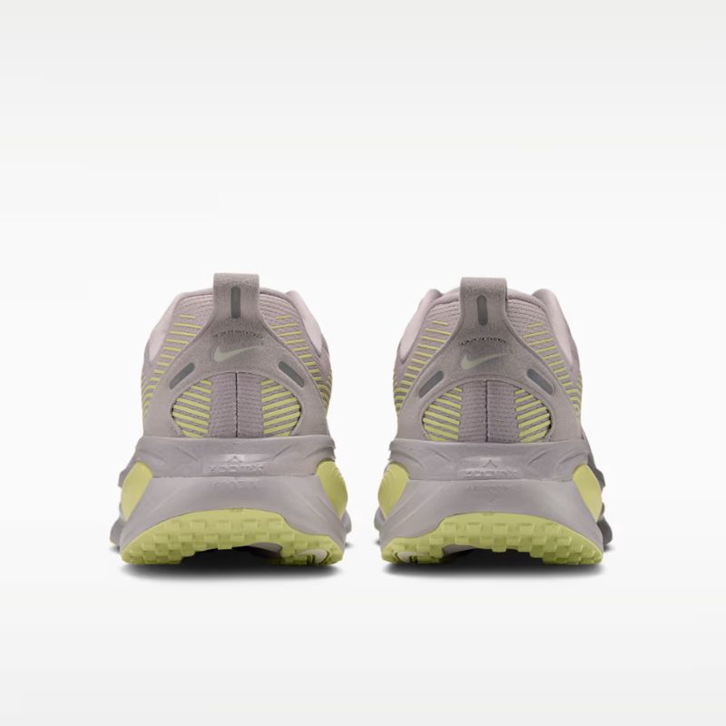Nike Vomero 18 foto 4