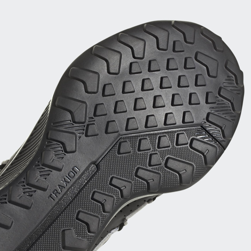 SEPATU TRAIL ADIDAS TERREX VOYAGER 21 TRAVEL