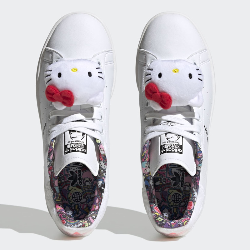 SEPATU SNEAKERS ADIDAS Wmns STAN SMITH Hello Kitty