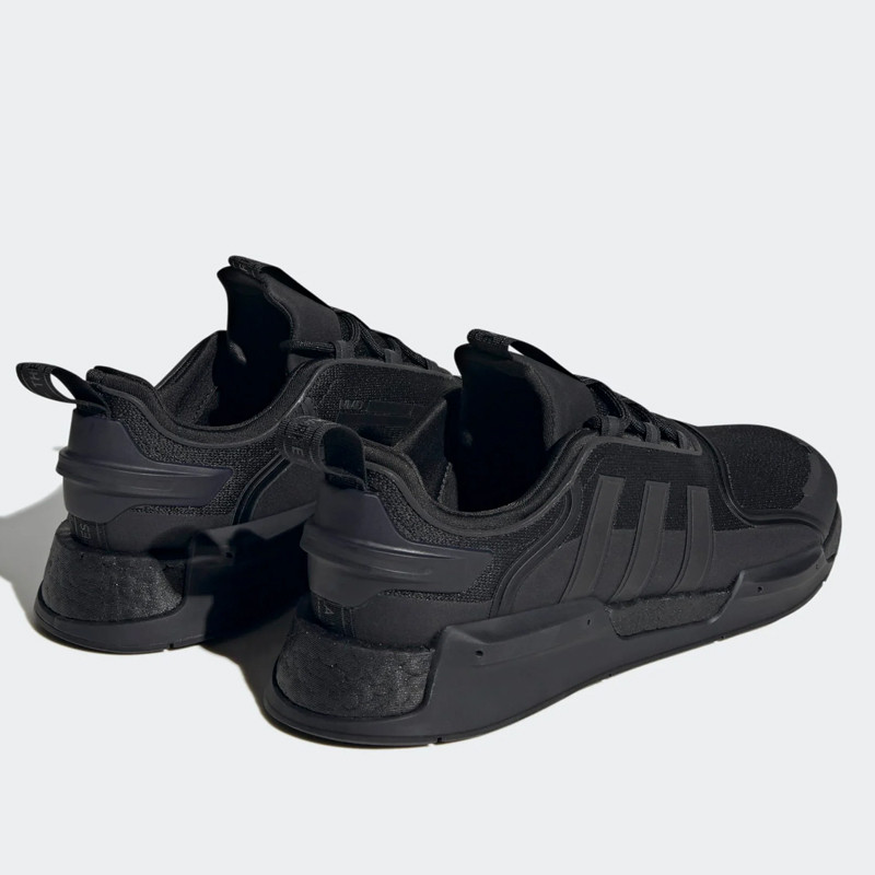 SEPATU SNEAKERS ADIDAS NMD_V3