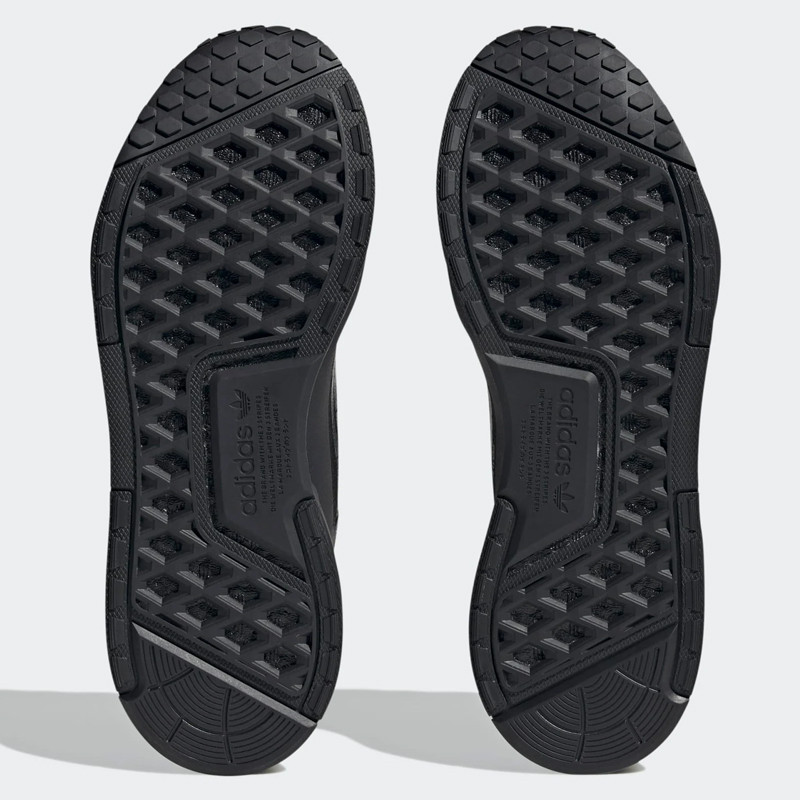 SEPATU SNEAKERS ADIDAS NMD_V3