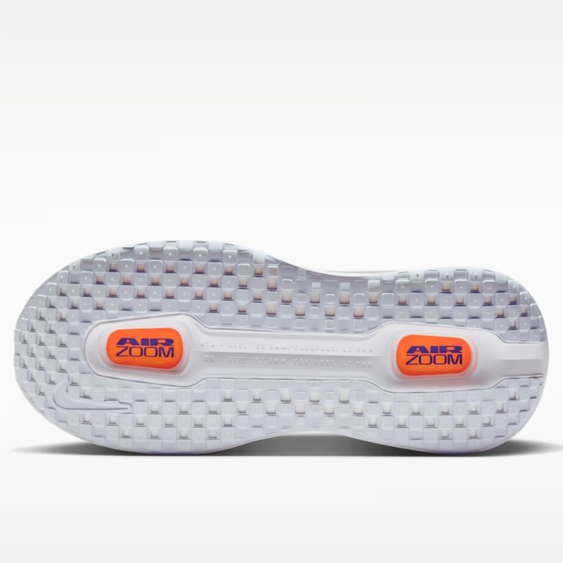 SEPATU LARI NIKE VOMERO PREMIUM