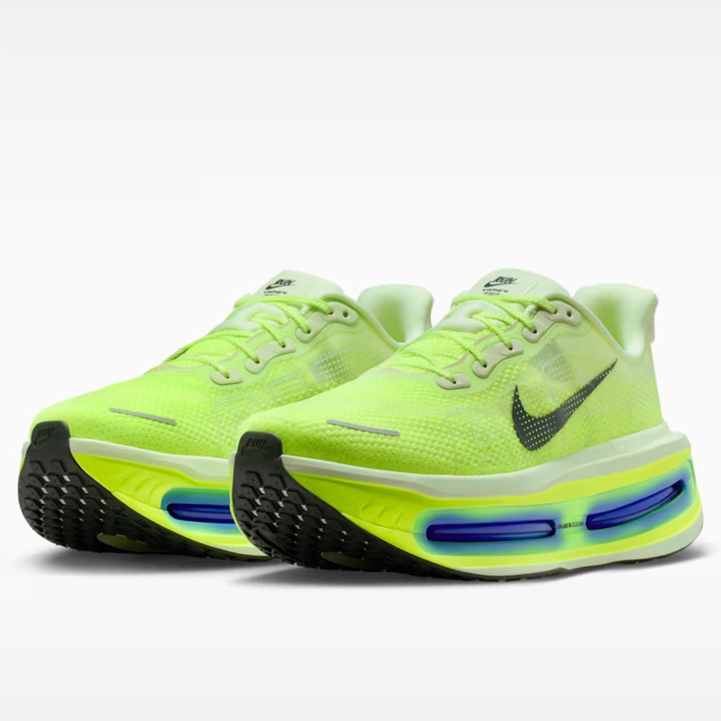 SEPATU LARI NIKE VOMERO PREMIUM