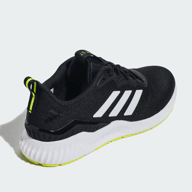 SEPATU LARI ADIDAS AEROBOUNCE ST