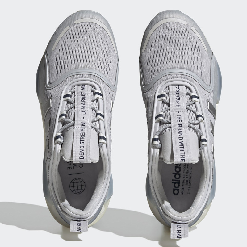 SEPATU SNEAKERS ADIDAS NMD_V3