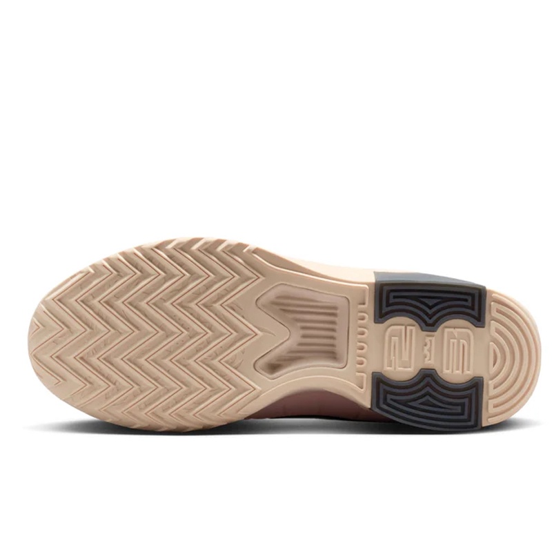 SEPATU BASKET NIKE LeBron Witness 9 EP