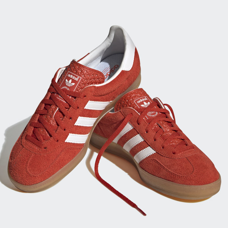 SEPATU SNEAKERS ADIDAS Wmns Gazelle Indoor