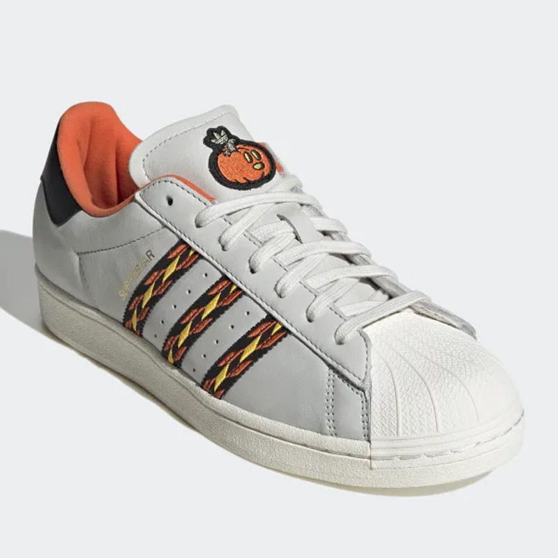 SEPATU SNEAKERS ADIDAS Superstar Halloween