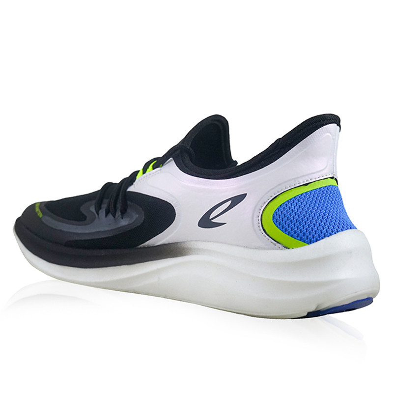 SEPATU LARI NINETEN HYOUGEN