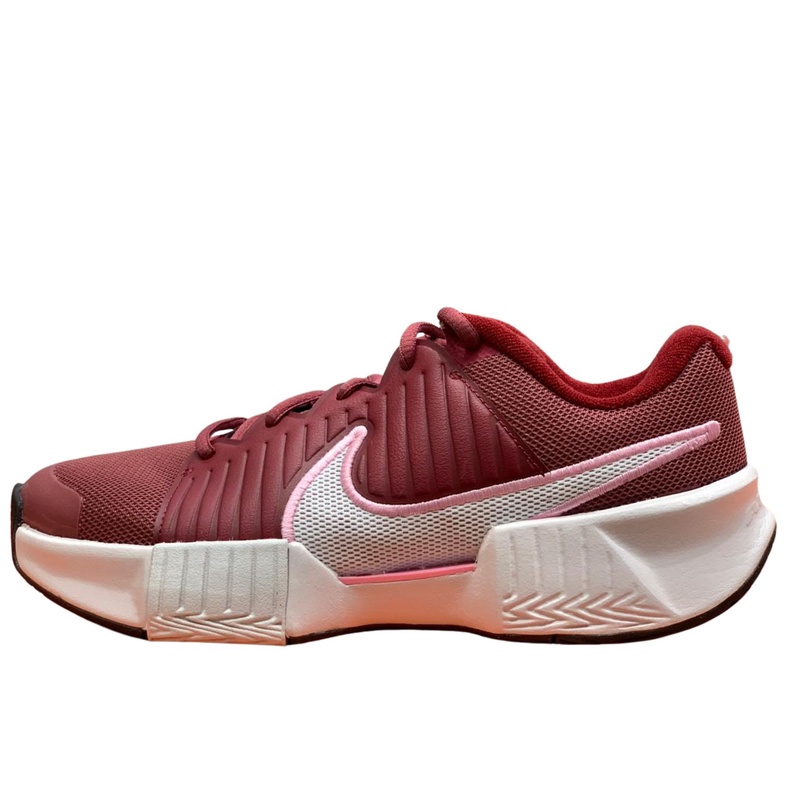 SEPATU TENNIS NIKE WMNS ZOOM GP CHALLENGE PRO HC