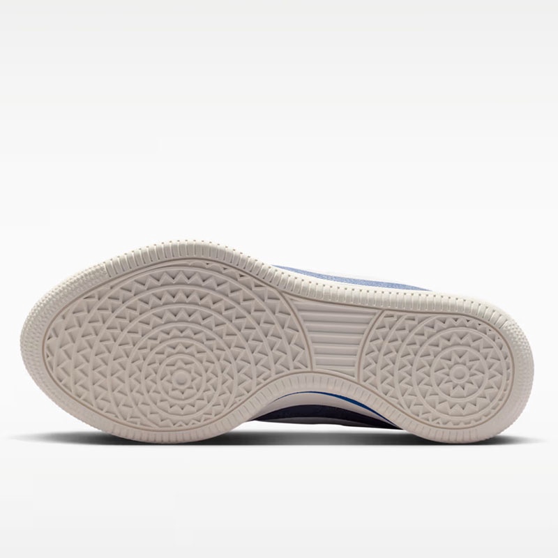 SEPATU BASKET NIKE BOOK 2 EP