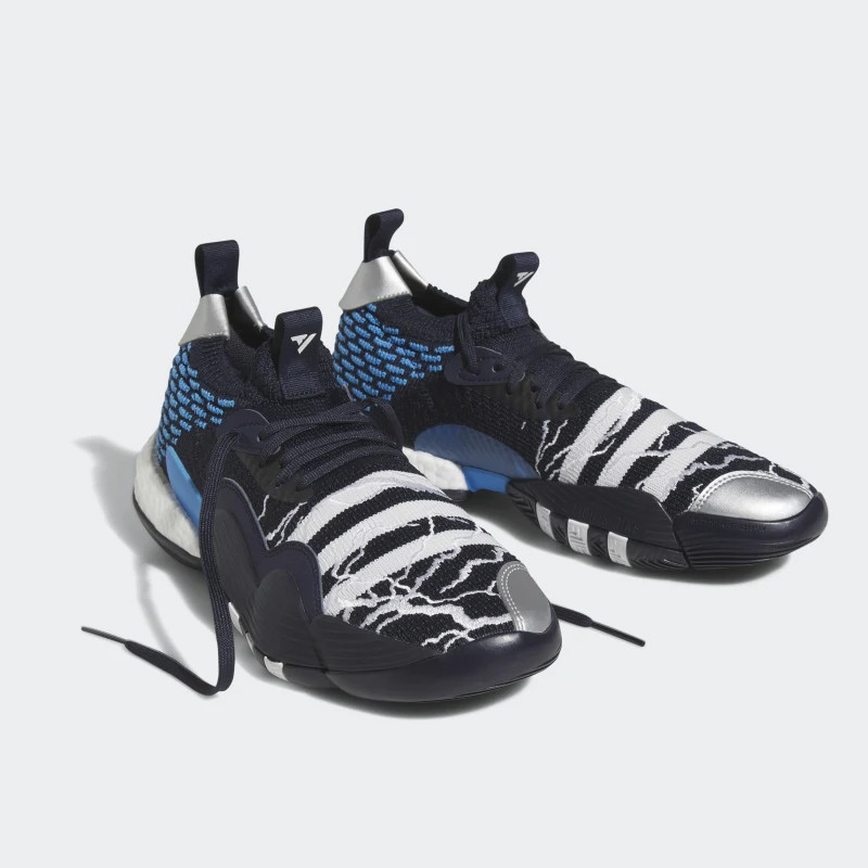 SEPATU BASKET ADIDAS Trae Young 2 Supernatural