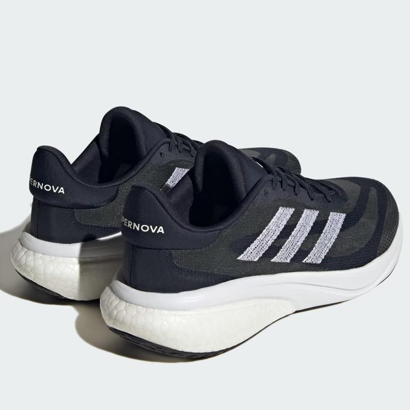 SEPATU LARI ADIDAS Supernova 3