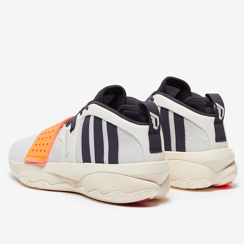 SEPATU BASKET ADIDAS DAME 8 EXTPLY