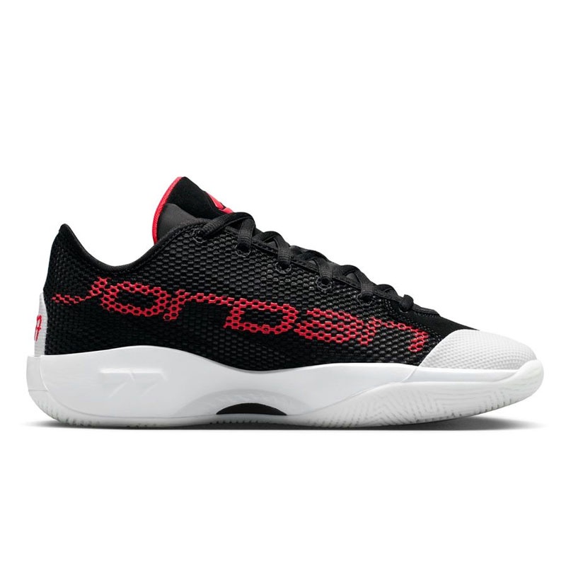 SEPATU BASKET AIR JORDAN LUKA 77 PF