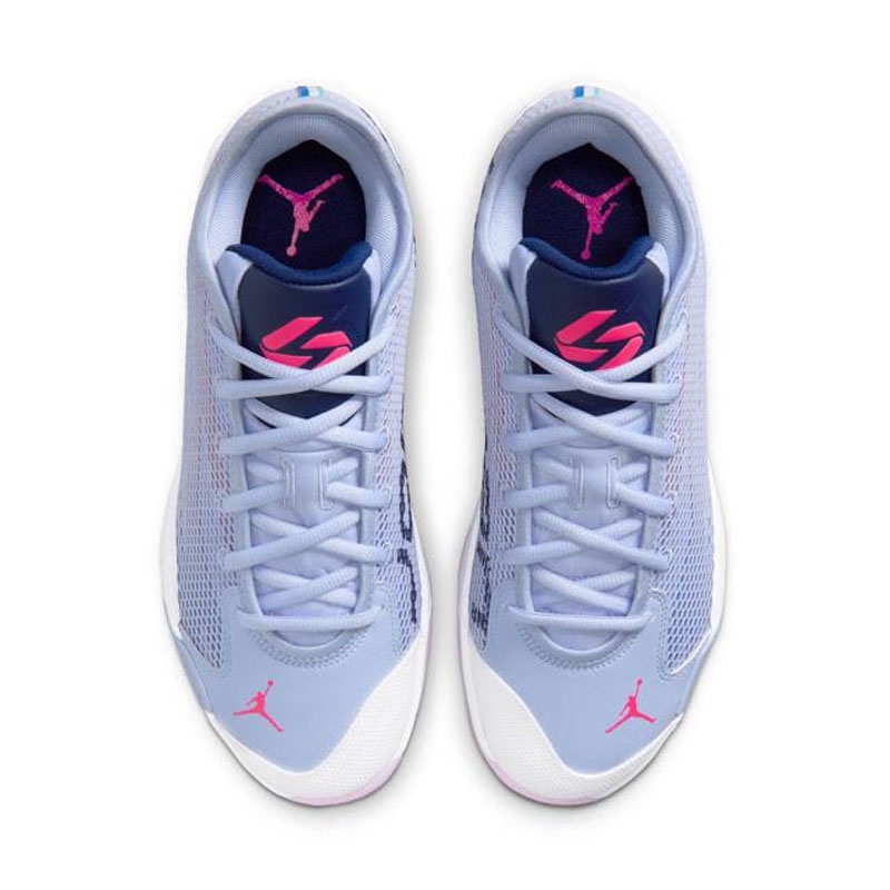 SEPATU BASKET AIR JORDAN LUKA 77 PF