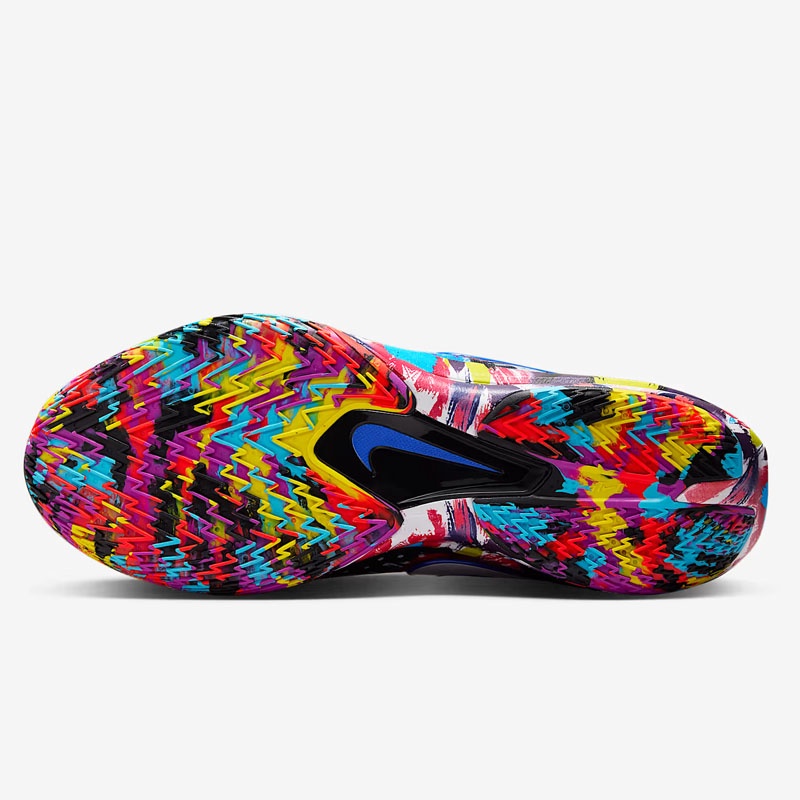 SEPATU BASKET NIKE G.T. CUT 3 JL PER EP	