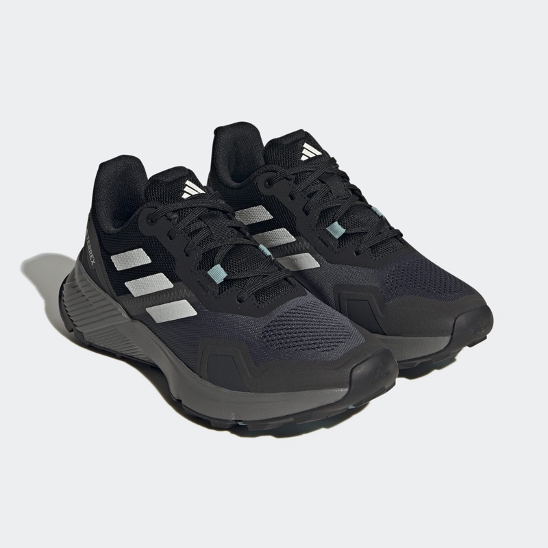 SEPATU TRAIL ADIDAS Wmns Terrex Soulstride