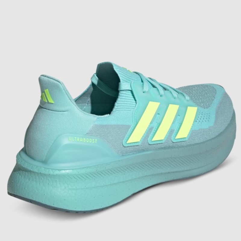SEPATU LARI ADIDAS ULTRABOOST 5