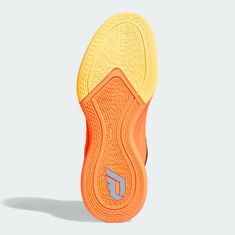 SEPATU BASKET ADIDAS DAME X