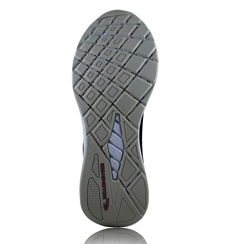 SEPATU LARI NINETEN KANZAKI