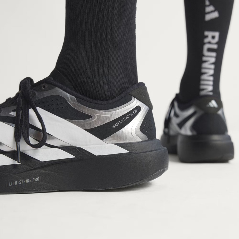 SEPATU LARI ADIDAS ADIZERO EVO SL EXO