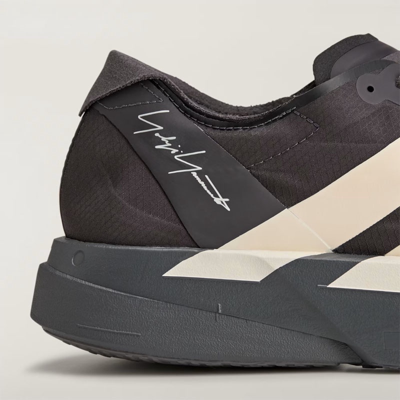 SEPATU LARI ADIDAS Y-3 ADIOS PRO 4