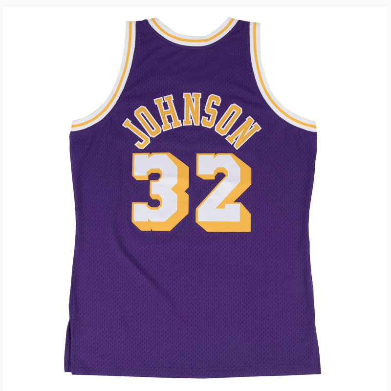 BAJU BASKET MITCHELL N NESS Magic Johnson Los Angeles Lakers Road 1984-85 Swingman Jersey