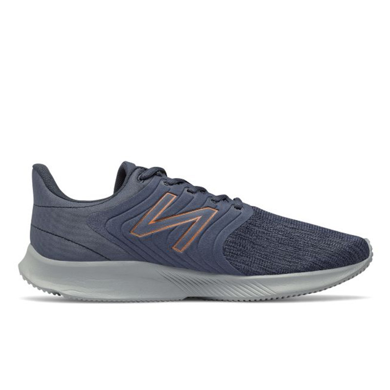 SEPATU LARI NEW BALANCE 068