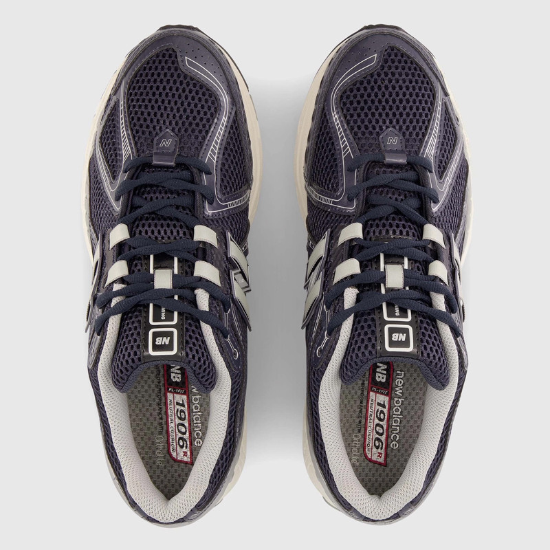 SEPATU SNEAKERS NEW BALANCE 1906