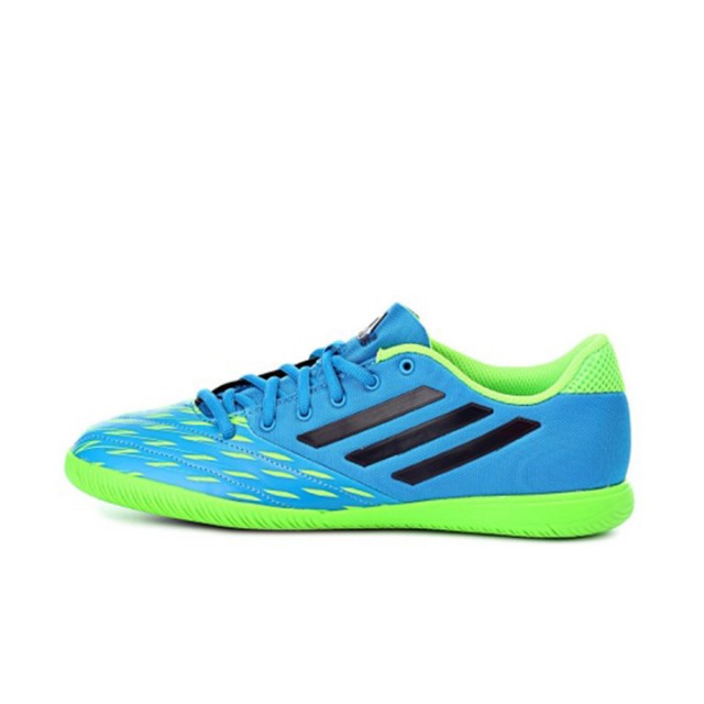 SEPATU FOOTBALL ADIDAS FF SpeedKick