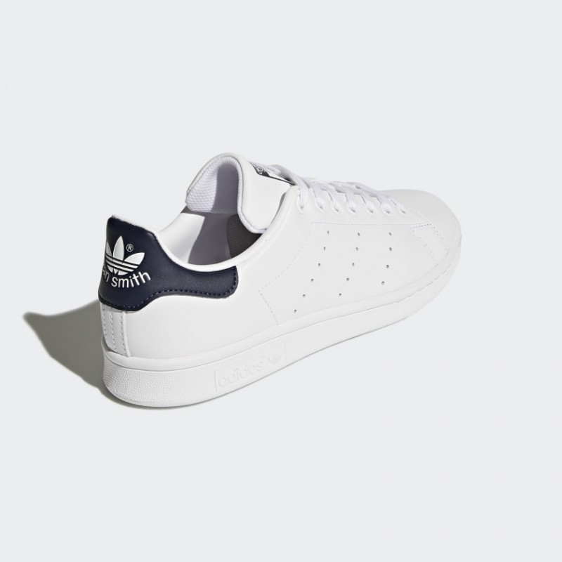 SEPATU SNEAKERS ADIDAS Stan Smith