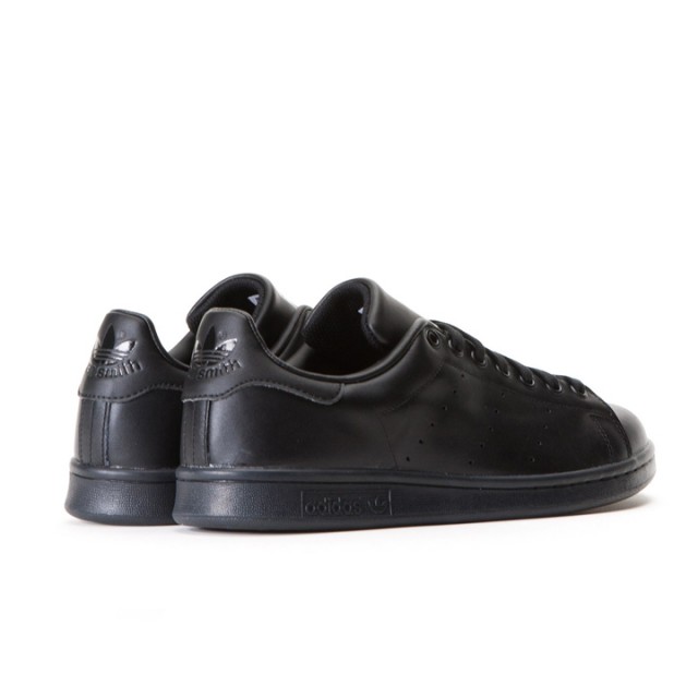 SEPATU SNEAKERS ADIDAS Stan Smith