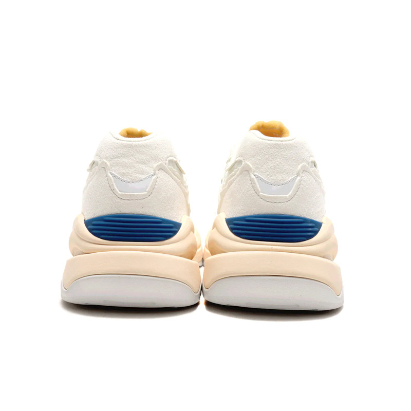 SEPATU SNEAKERS NEW BALANCE 5740 Refined Future Protection
