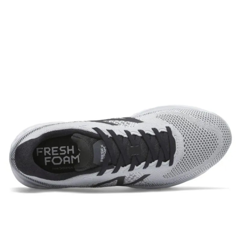 SEPATU LARI NEW BALANCE Fresh Foam 880 v11