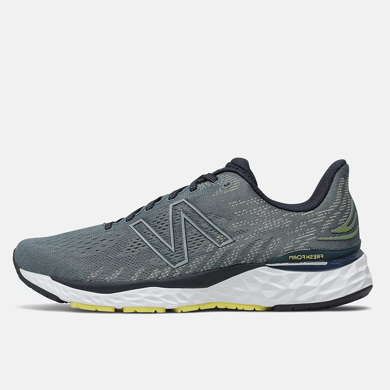SEPATU LARI NEW BALANCE Fresh Foam 880 v11