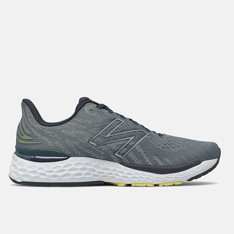 SEPATU LARI NEW BALANCE Fresh Foam 880 v11