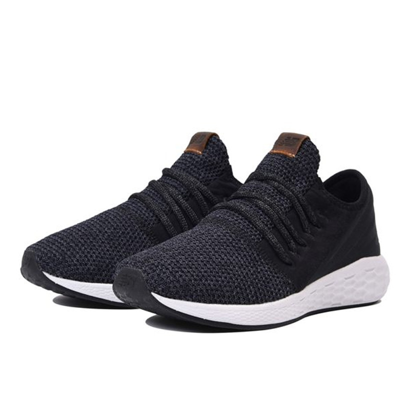 SEPATU LARI NEW BALANCE Cruz Decon