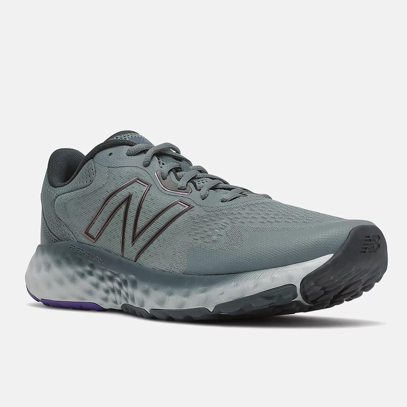 SEPATU LARI NEW BALANCE Fresh Foam Evoz V1