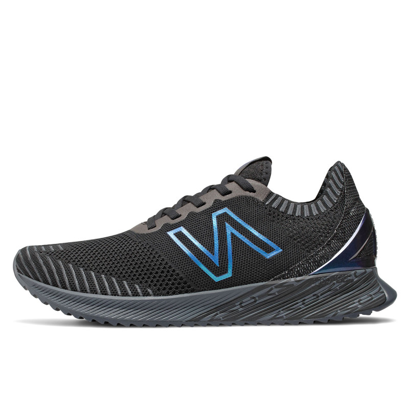 SEPATU LARI NEW BALANCE FuelCell Echo NYC Marathon