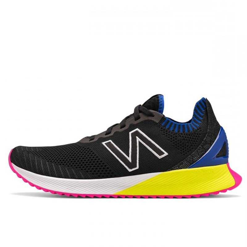 SEPATU LARI NEW BALANCE FuelCell Echo v1