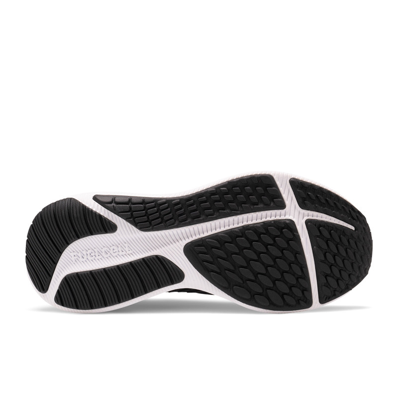 SEPATU LARI NEW BALANCE FuelCell Propel