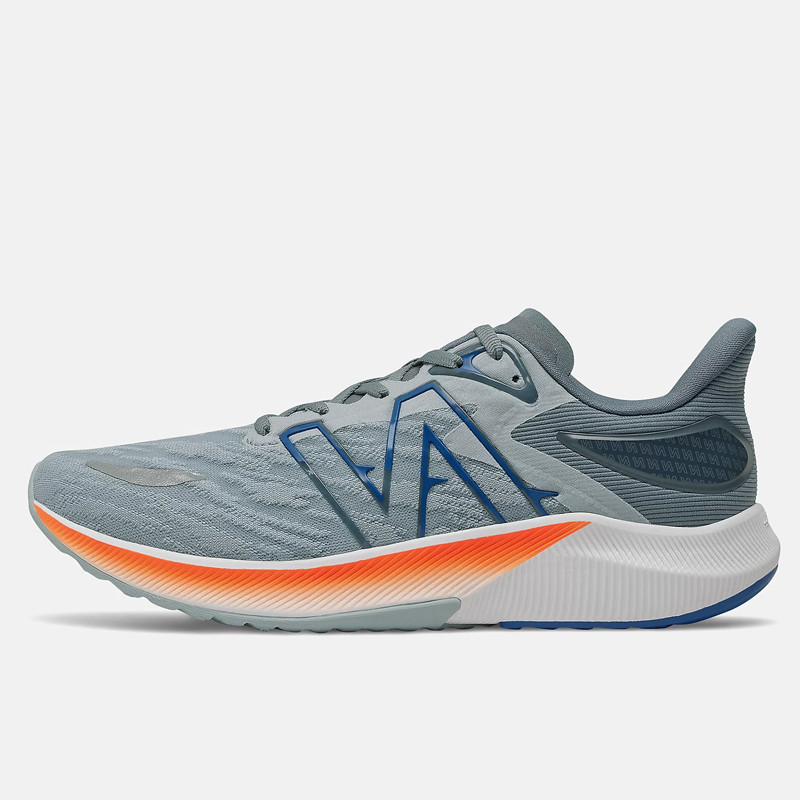 SEPATU LARI NEW BALANCE FuelCell Propel v3